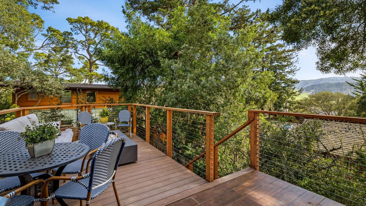 Photo of Patio Balcony in Golden Rectangle