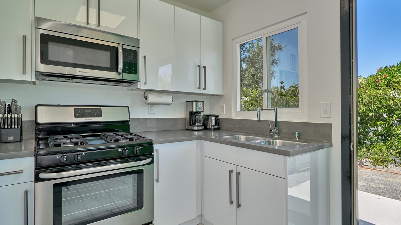 Photo of Kitchen in Racquet Club West