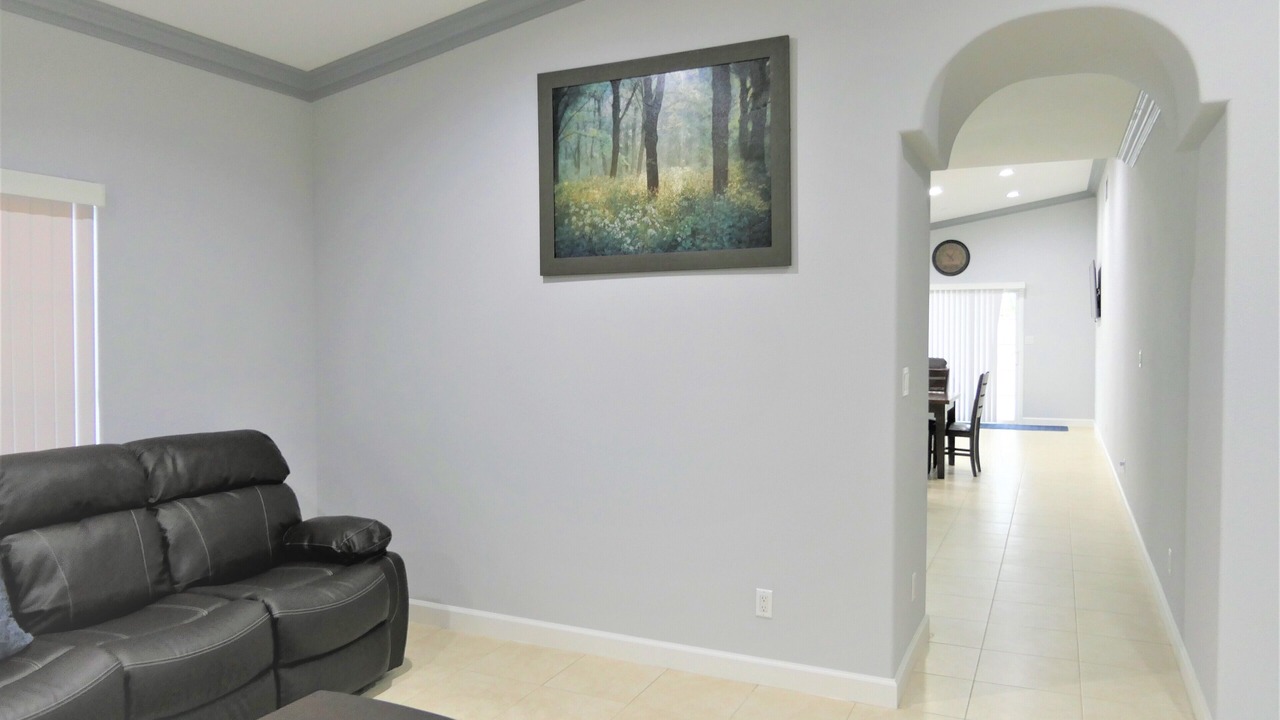 Photo of Livingroom in Southwest Anaheim