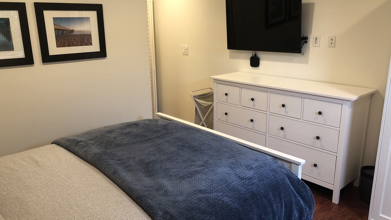 Photo of Bedroom in Hermosa Beach
