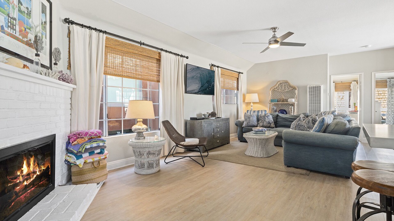 Photo of Livingroom in West Newport
