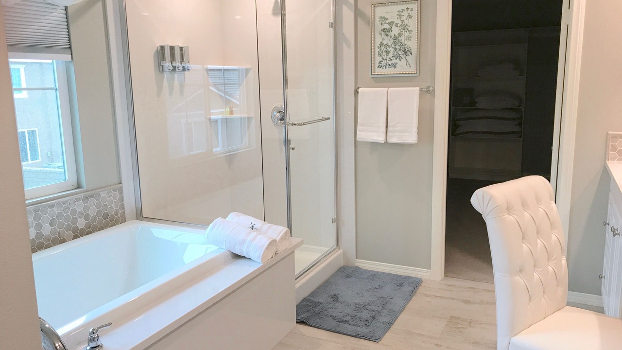 Photo of Bathroom in Jurupa Valley