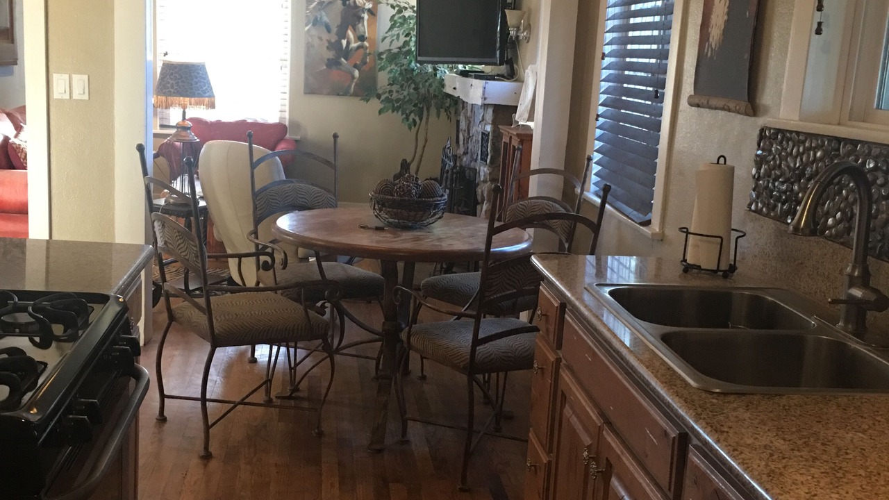 Photo of Kitchen in Morongo Valley