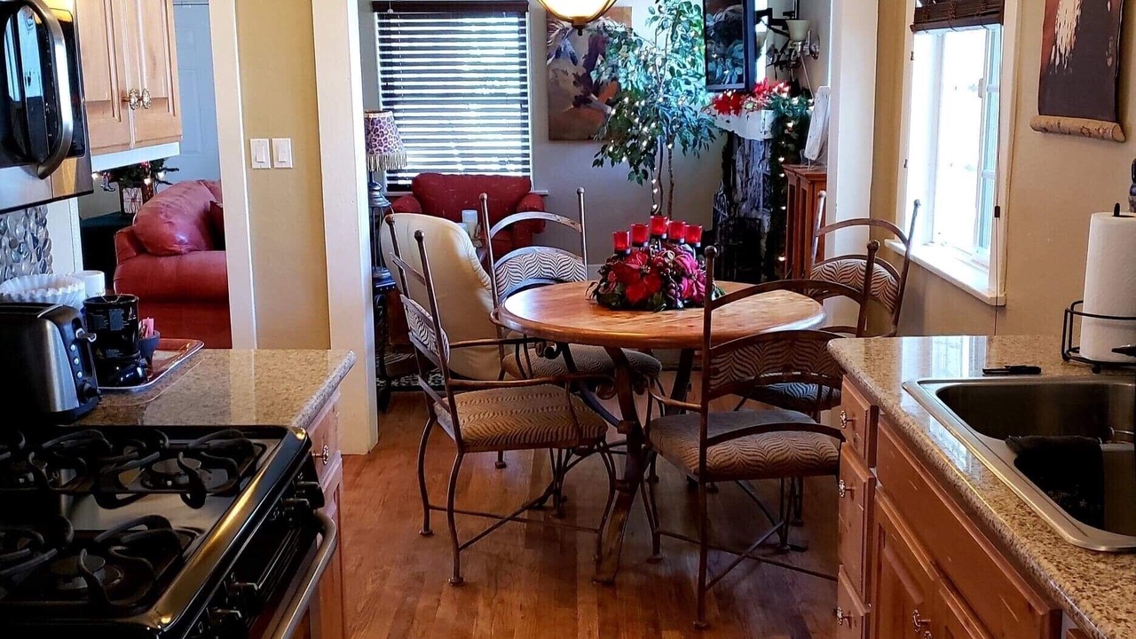 Photo of Kitchen in Morongo Valley