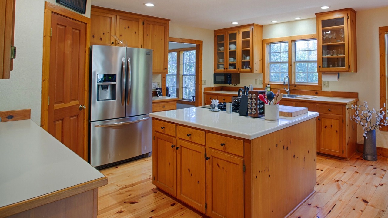 Photo of Kitchen in Twain Harte