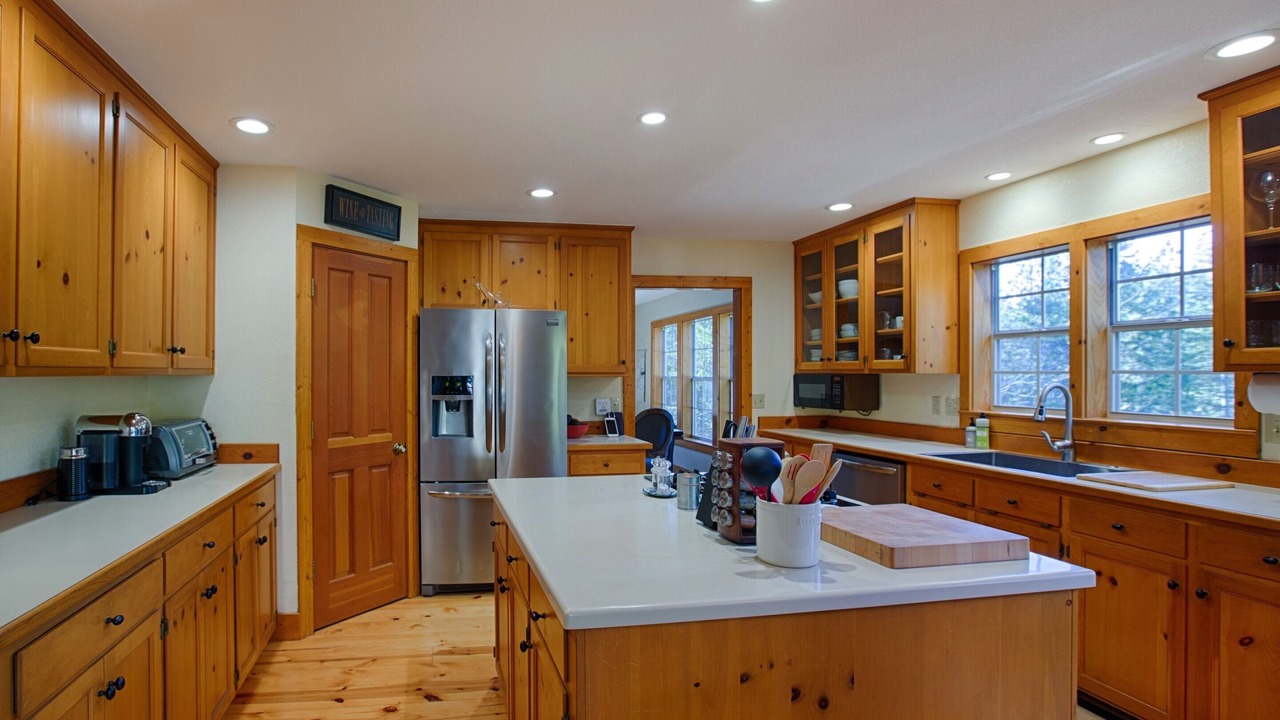 Photo of Kitchen in Twain Harte