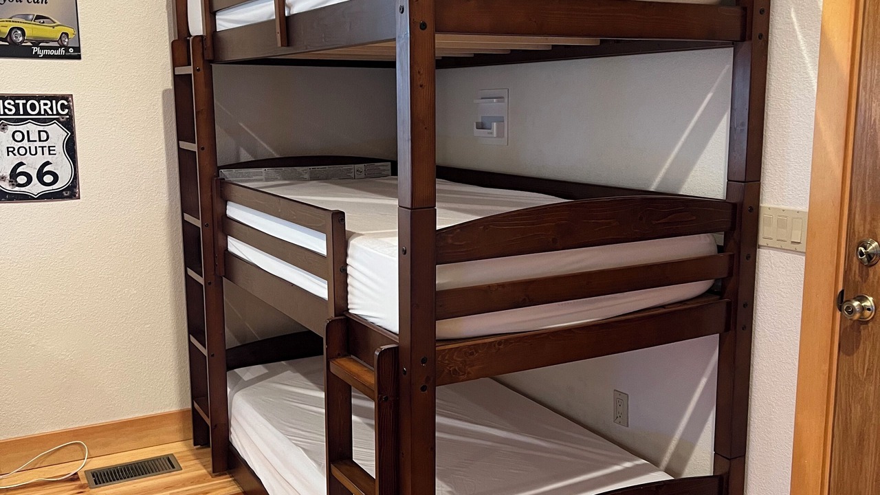 Photo of Bedroom in Twain Harte