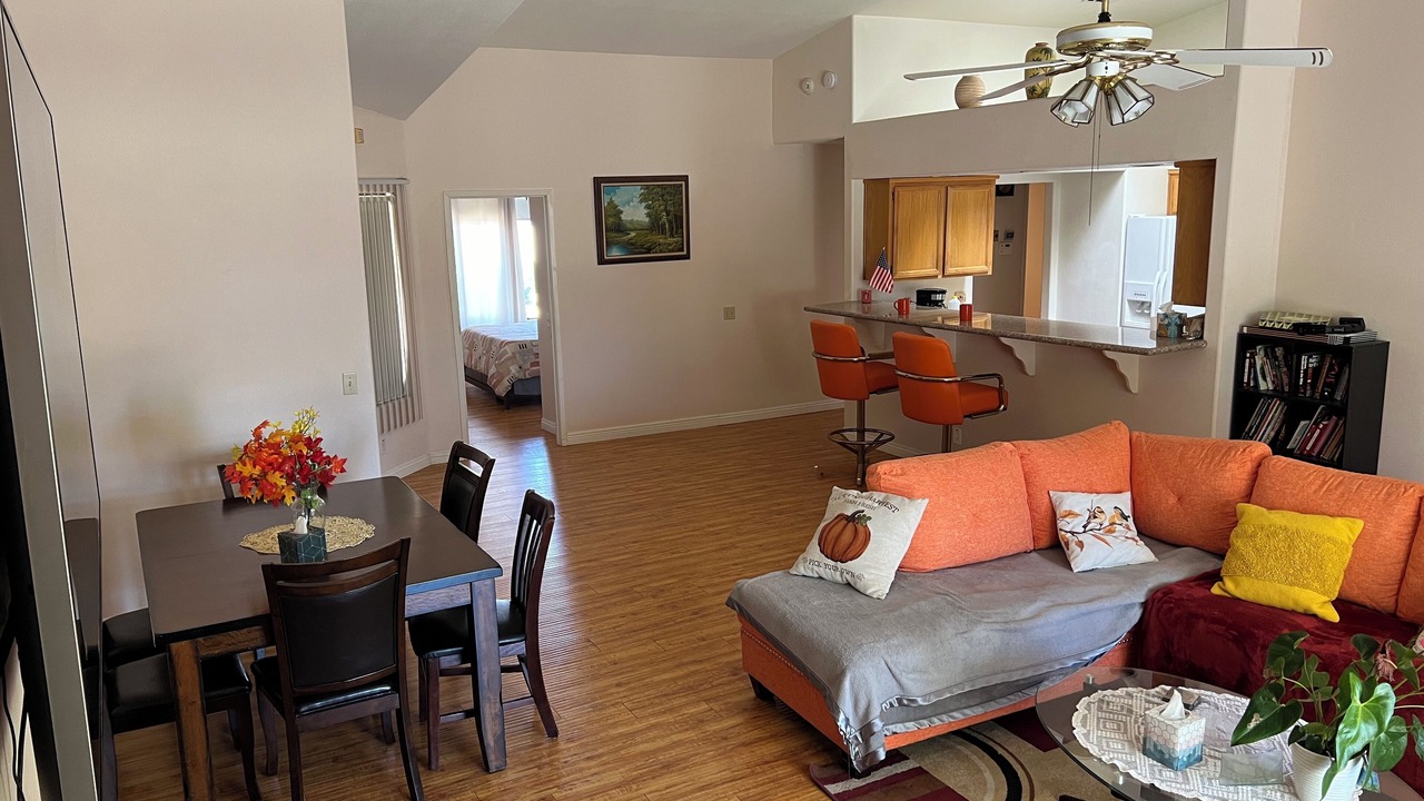 Photo of Livingroom in Desert Hot Springs