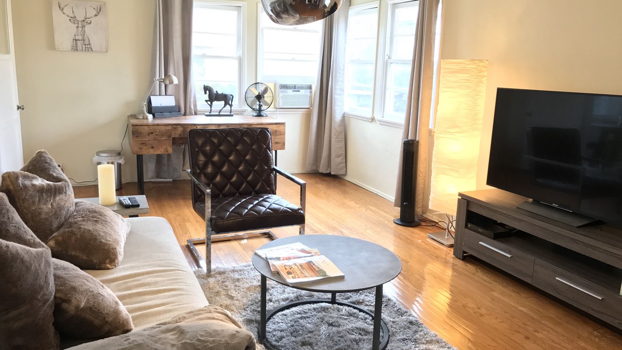 Photo of Bedroom in Eagle Rock