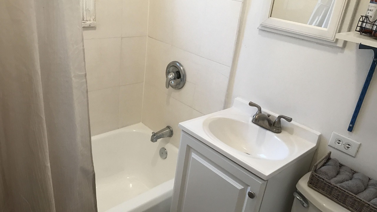 Photo of Bathroom in Eagle Rock