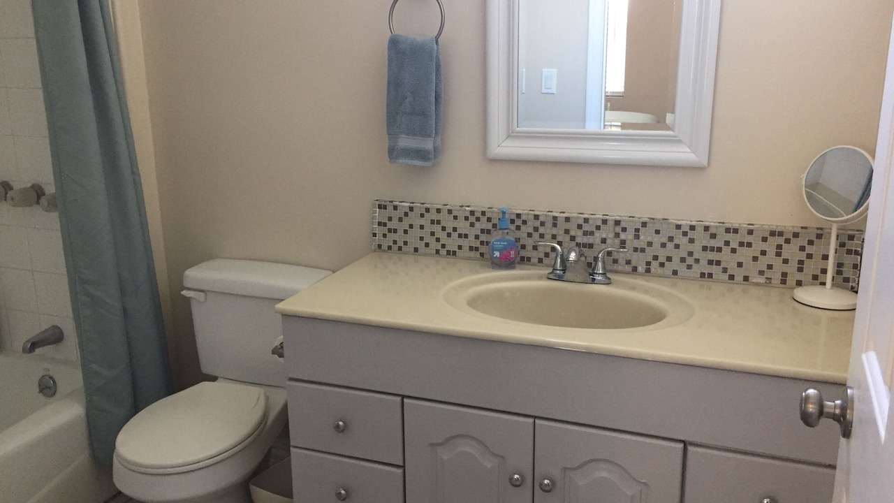 Photo of Bathroom in Sherman Oaks