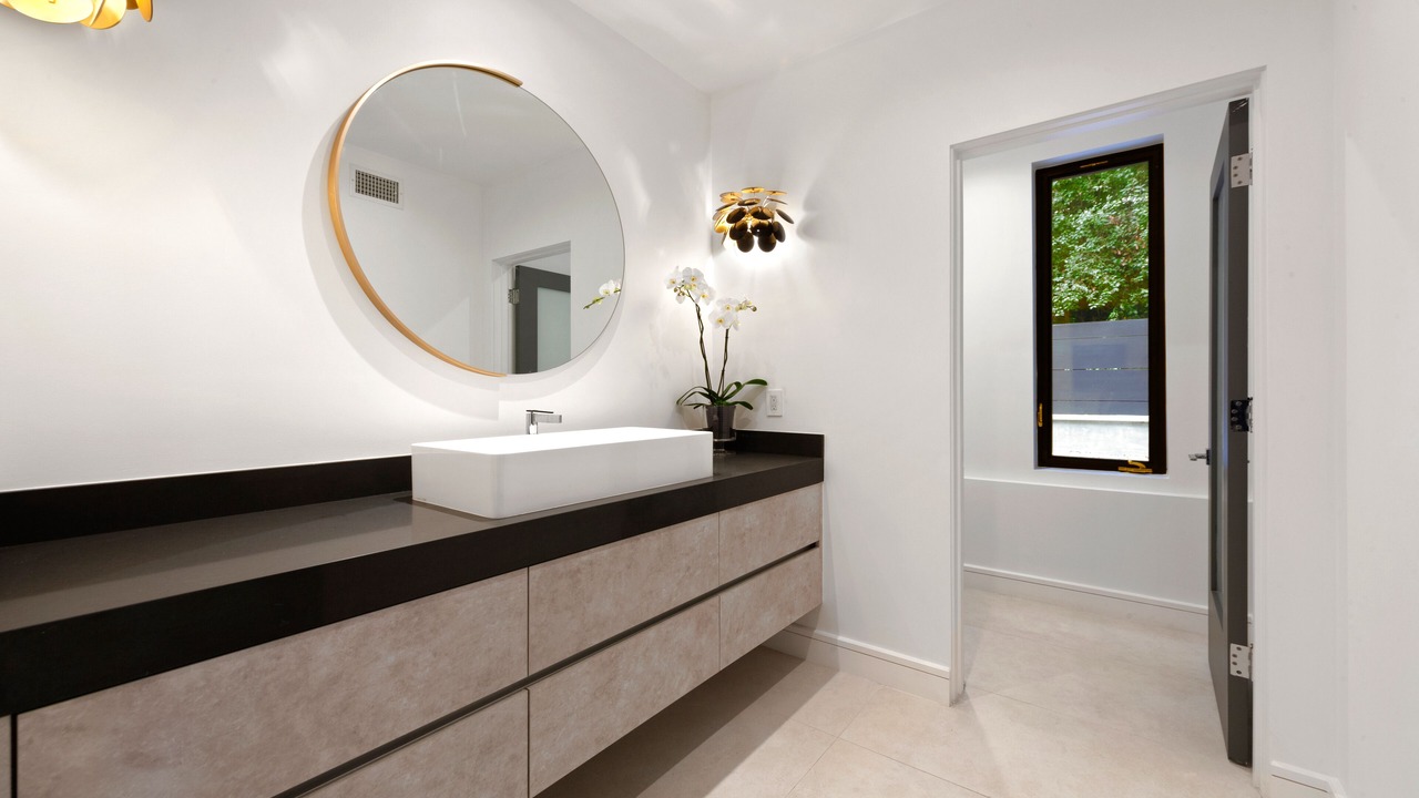 Photo of Bedroom in Los Feliz