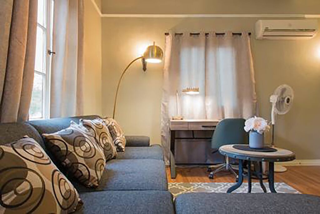 Photo of Livingroom in South Arroyo