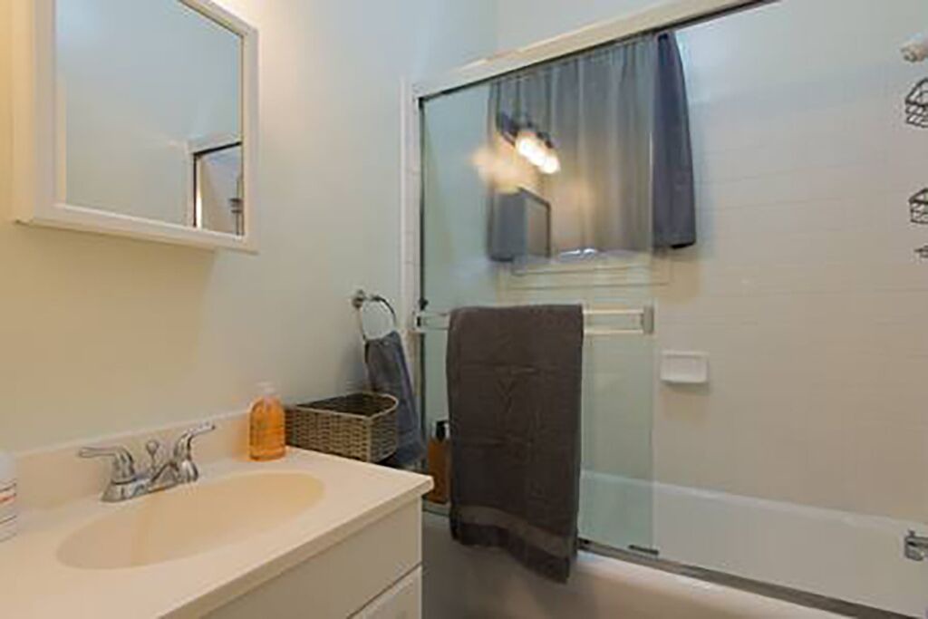 Photo of Bathroom in South Arroyo