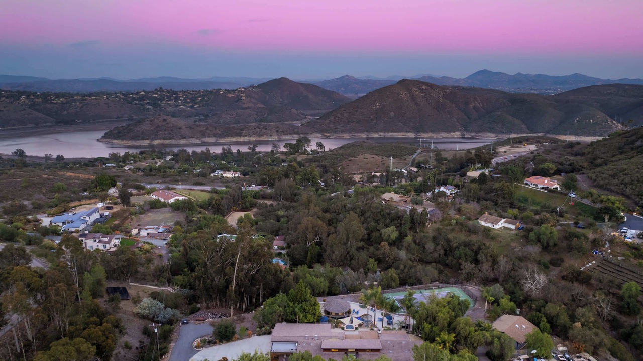 Photo of Outdoor in West Ridge