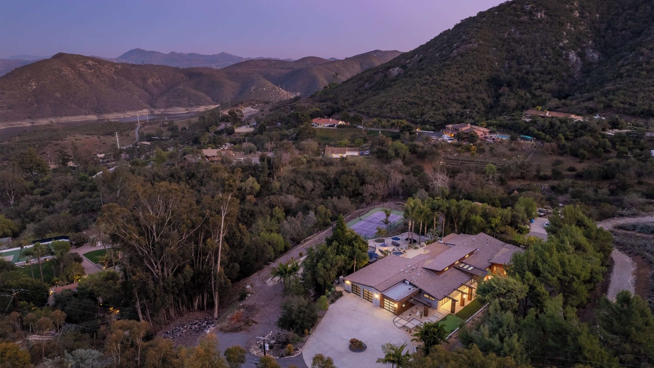 Photo of Outdoor in West Ridge