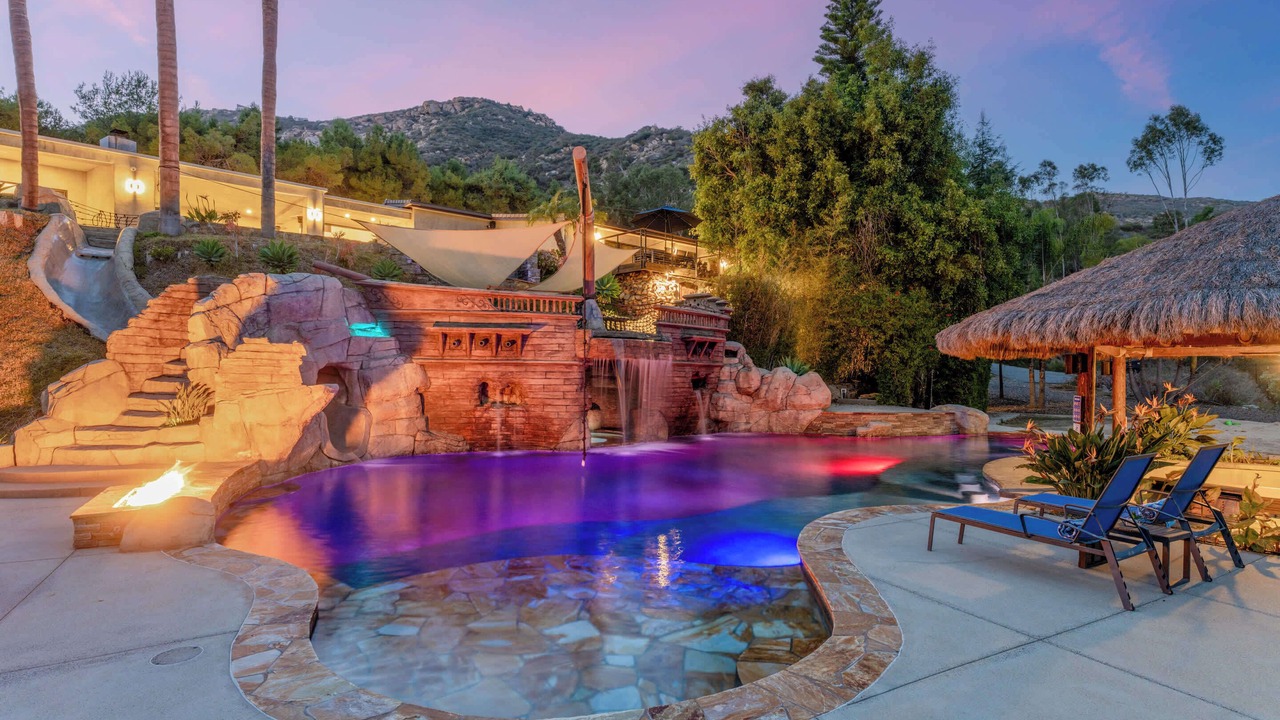 Photo of Outdoor in West Ridge