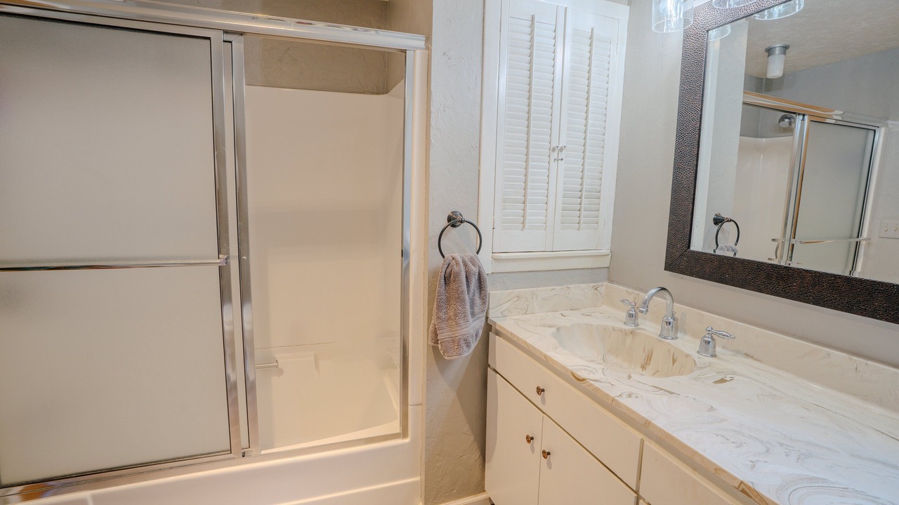 Photo of Bathroom in Tahoma