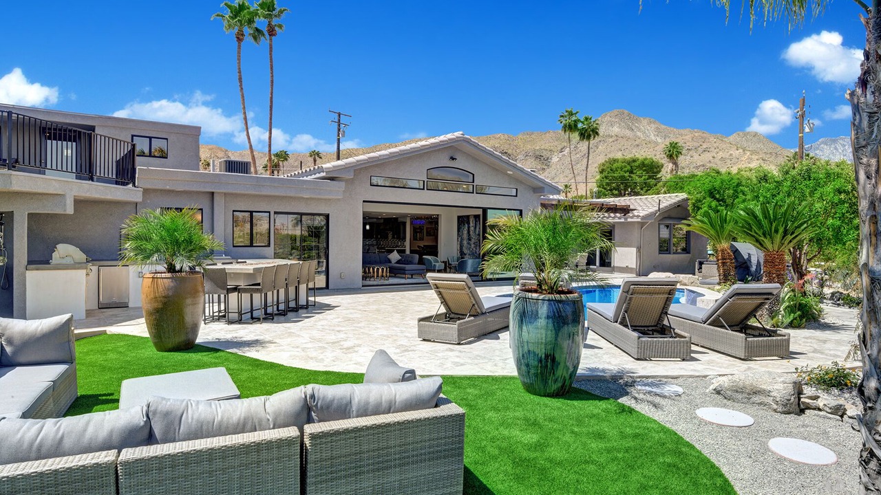 Photo of Outdoor in Cathedral City Cove