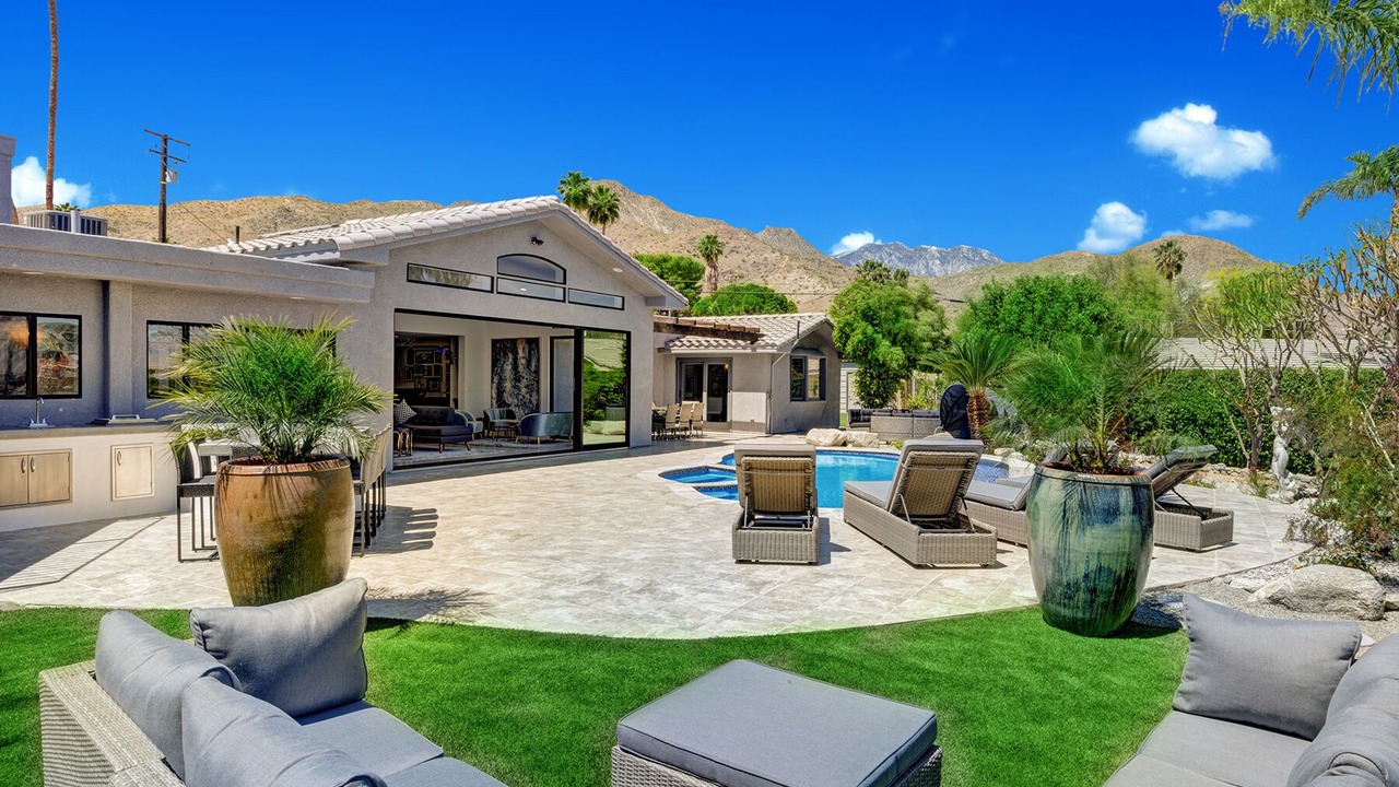 Photo of Outdoor in Cathedral City Cove