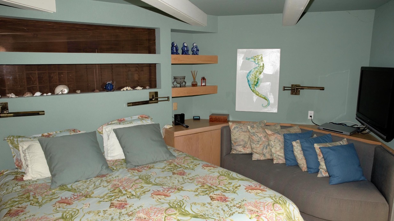 Photo of Bedroom in Castroville
