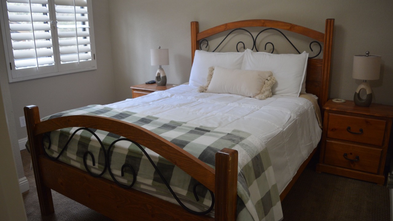 Photo of Bedroom in Summit Estates