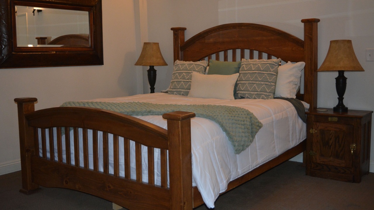 Photo of Bedroom in Summit Estates
