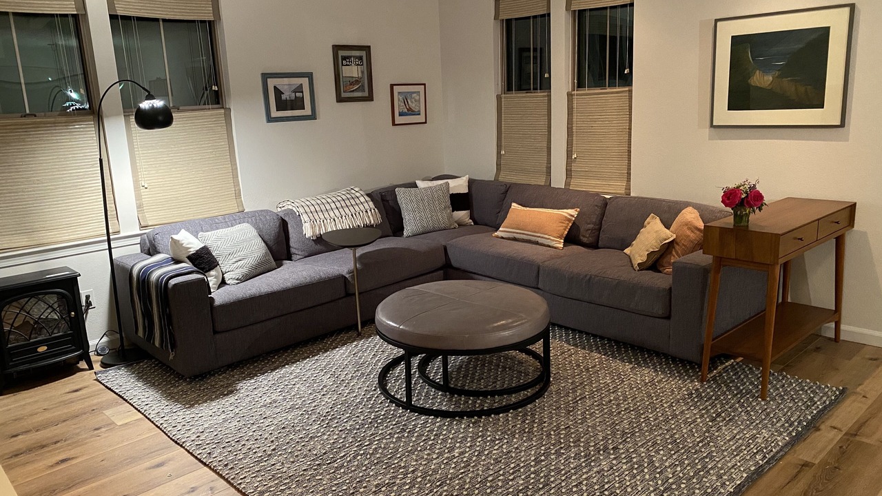 Photo of Livingroom in Point Reyes Station