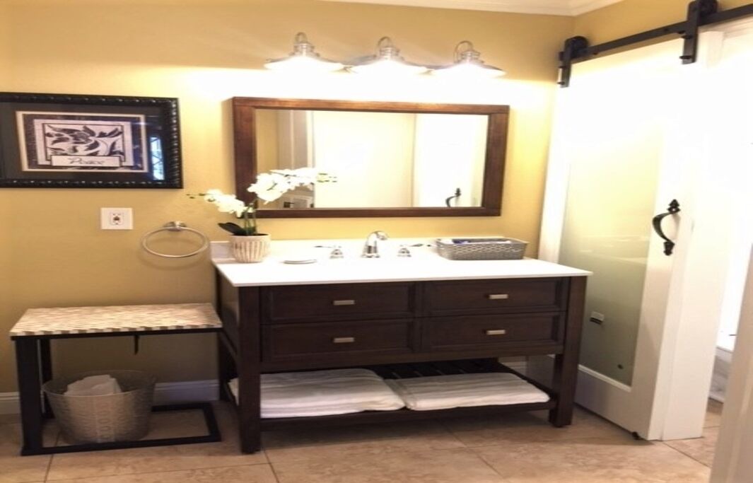 Photo of Bathroom in East Side Costa Mesa