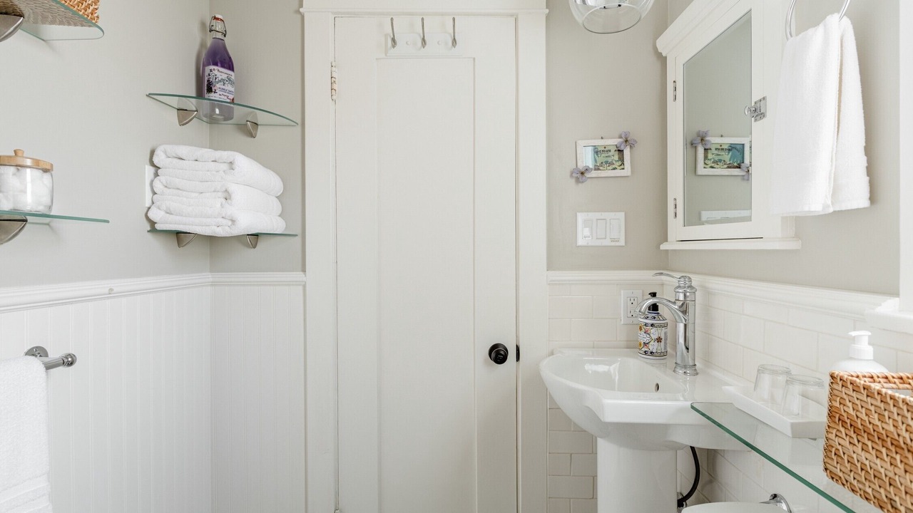 Photo of Bathroom in Cal Heights