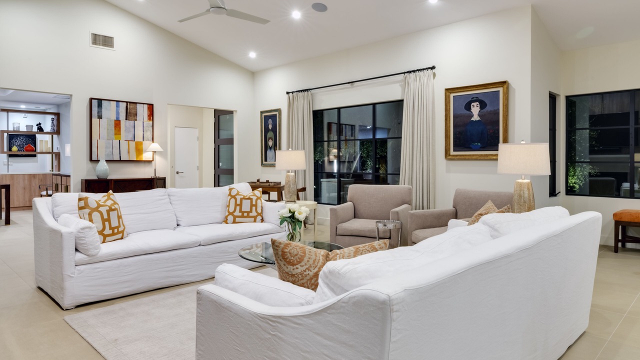 Photo of Bedroom in Uptown Design District