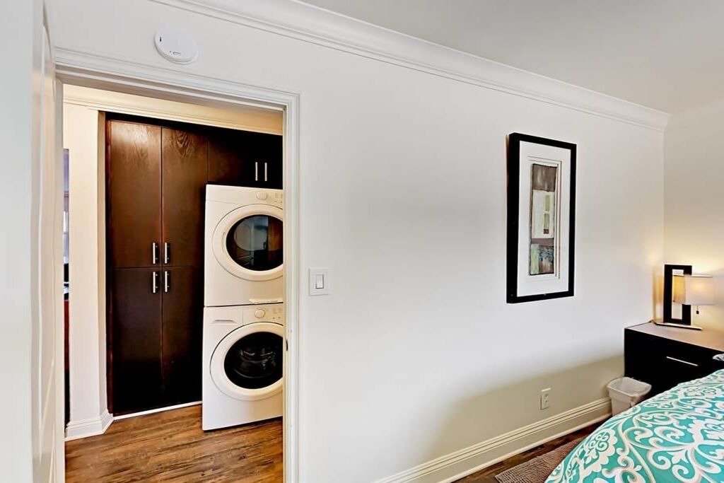 Photo of Bedroom in East Side Costa Mesa