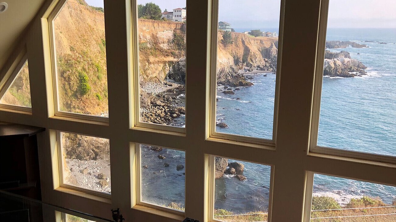Photo of Others in Shelter Cove