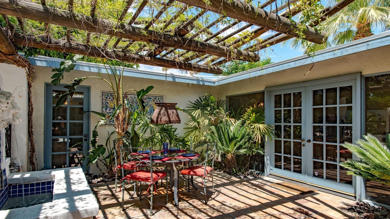 Photo of Outdoor in Palm Desert