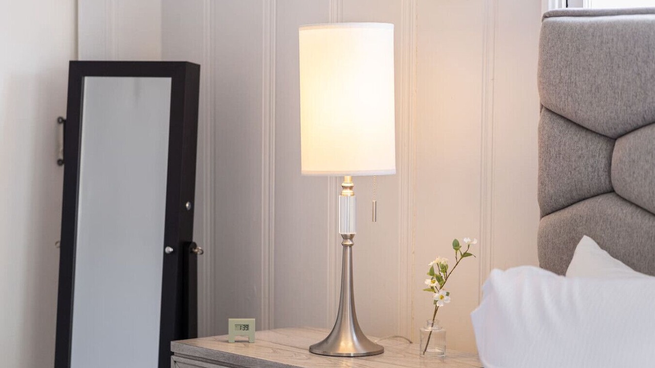 Photo of Bedroom in NoHo Arts District