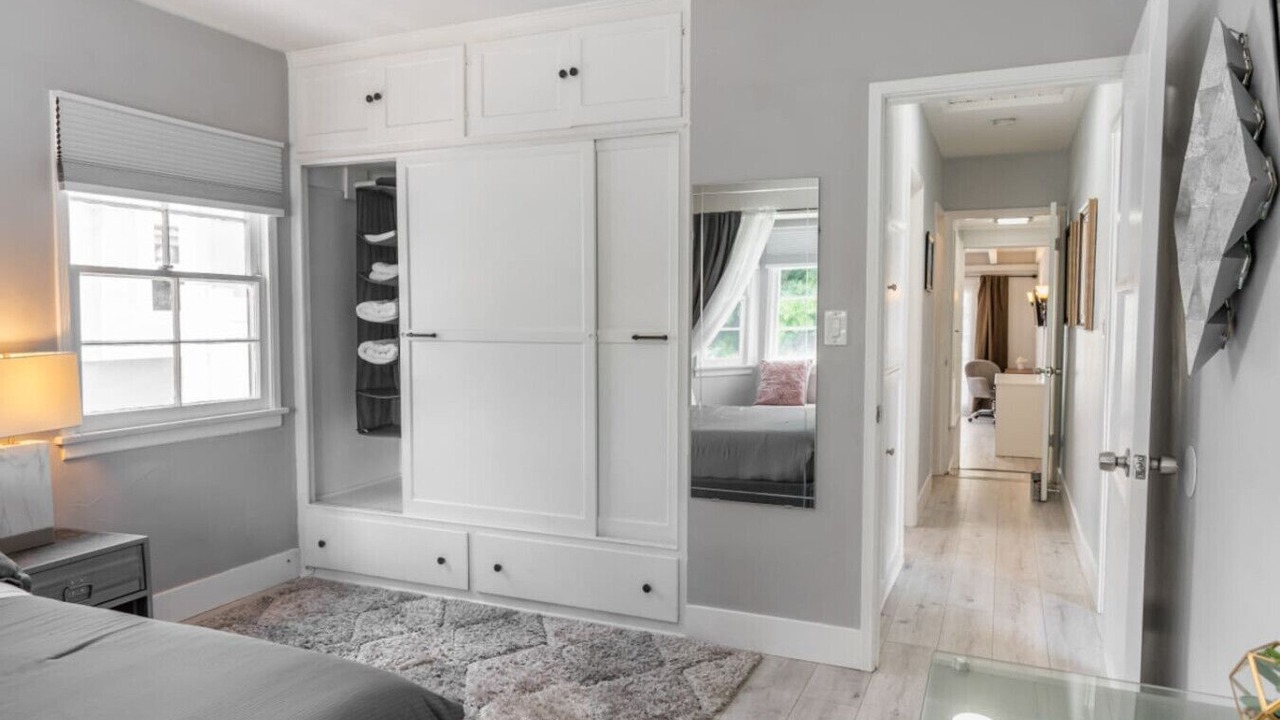 Photo of Bedroom in NoHo Arts District
