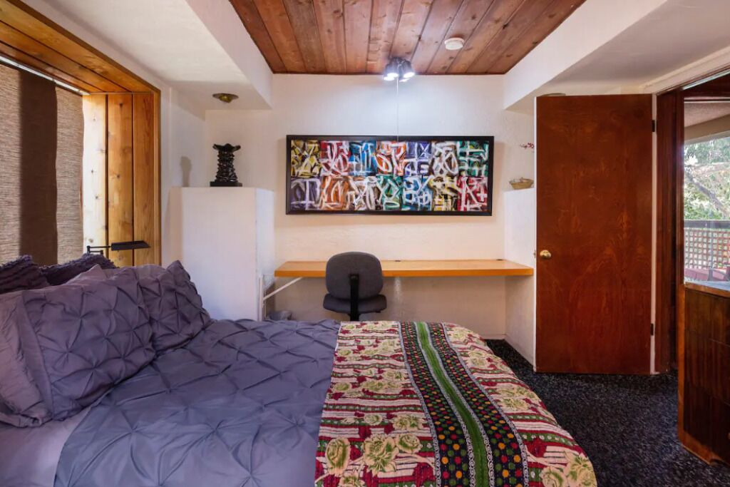 Photo of Bedroom in Hollywoodland