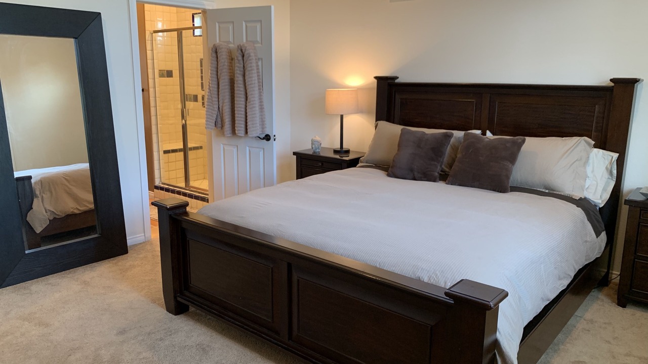 Photo of Bedroom in La Quinta Cove