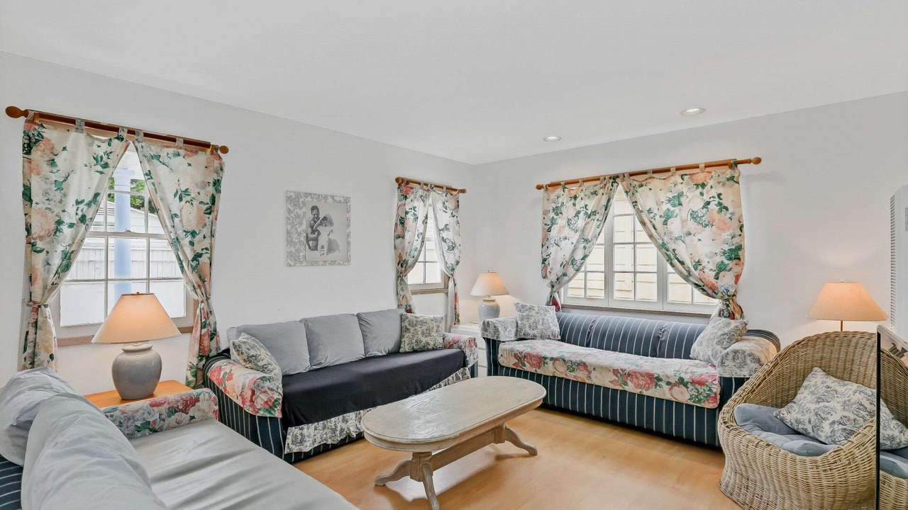 Photo of Bedroom in Balboa Island