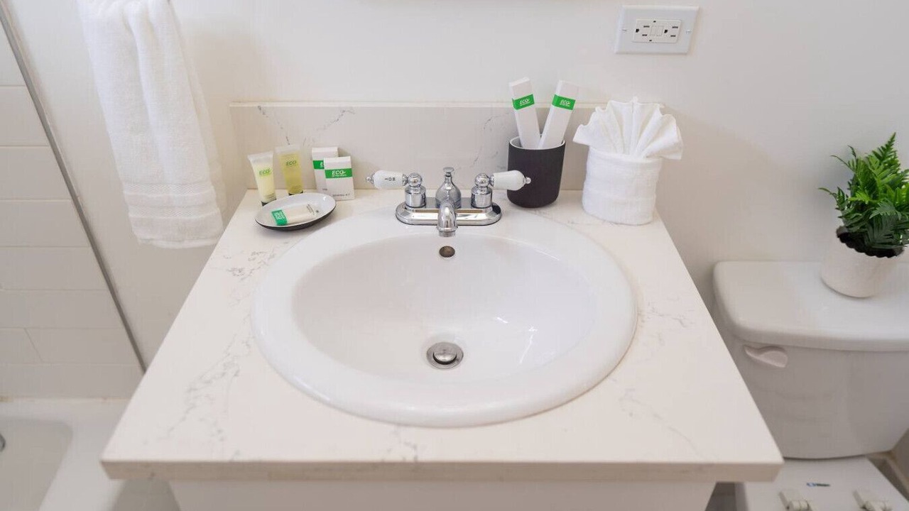 Photo of Bathroom in Burbank