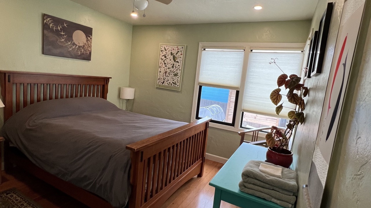 Photo of Bedroom in Eureka