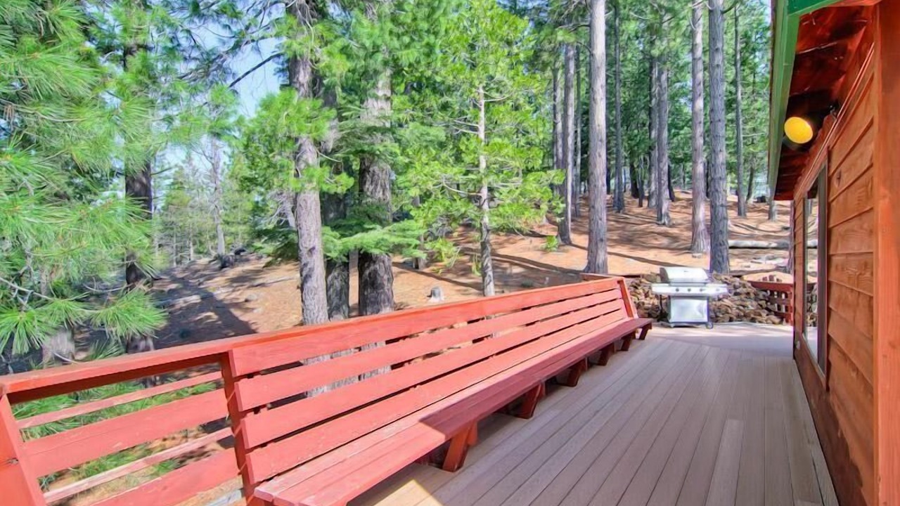 Photo of Patio Balcony in Yosemite National Park