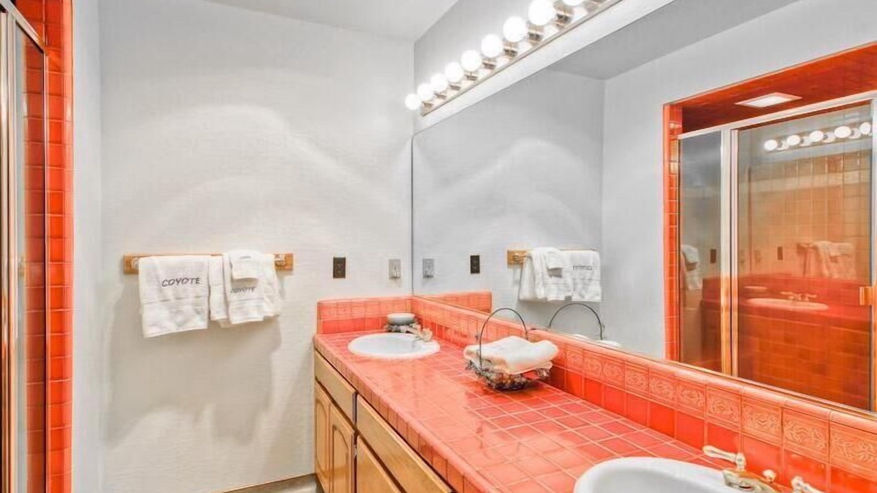 Photo of Bathroom in Yosemite National Park
