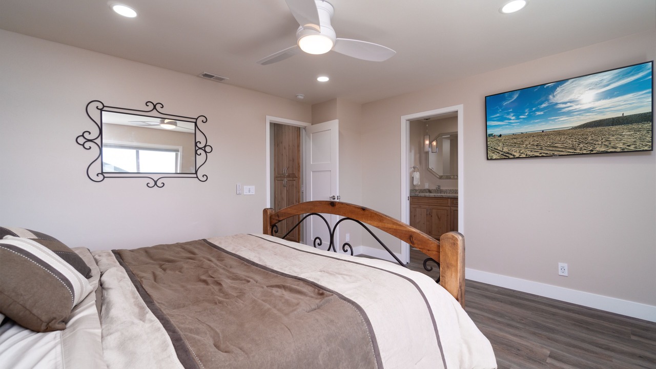 Photo of Bedroom in Orange