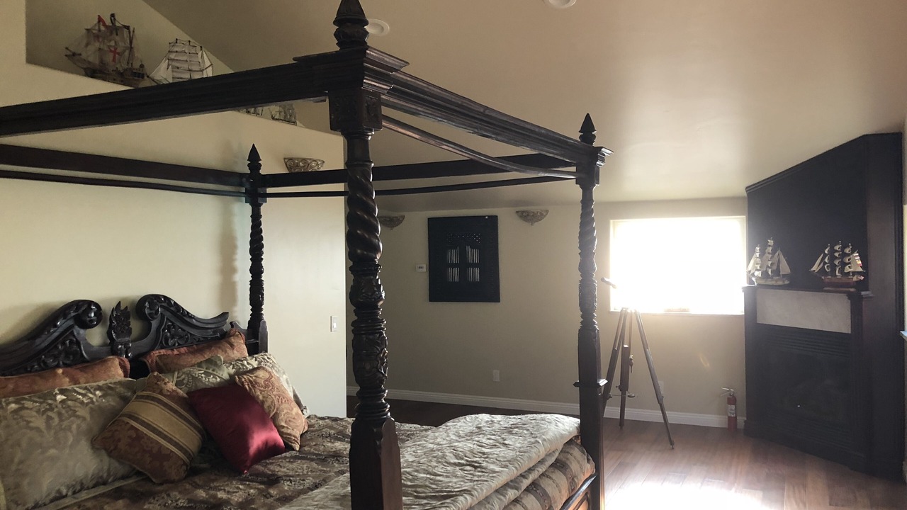 Photo of Bedroom in Shelter Cove