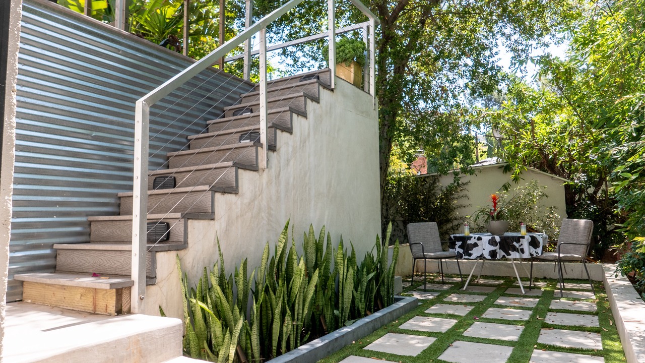 Photo of Outdoor in Hollywood Dell