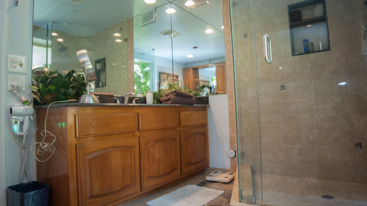 Photo of Bathroom in Huntington Beach