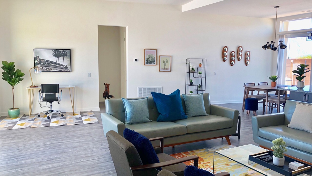 Photo of Livingroom in Desert Hot Springs