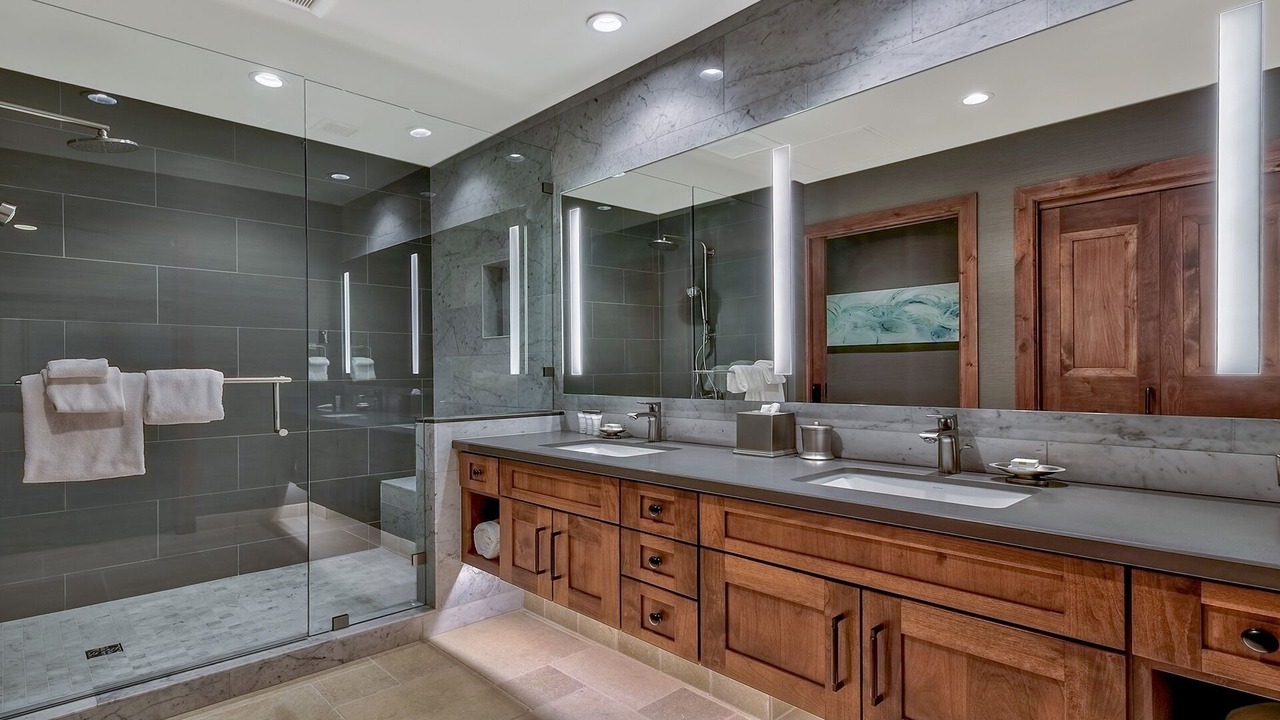 Photo of Bathroom in Lakeside Park