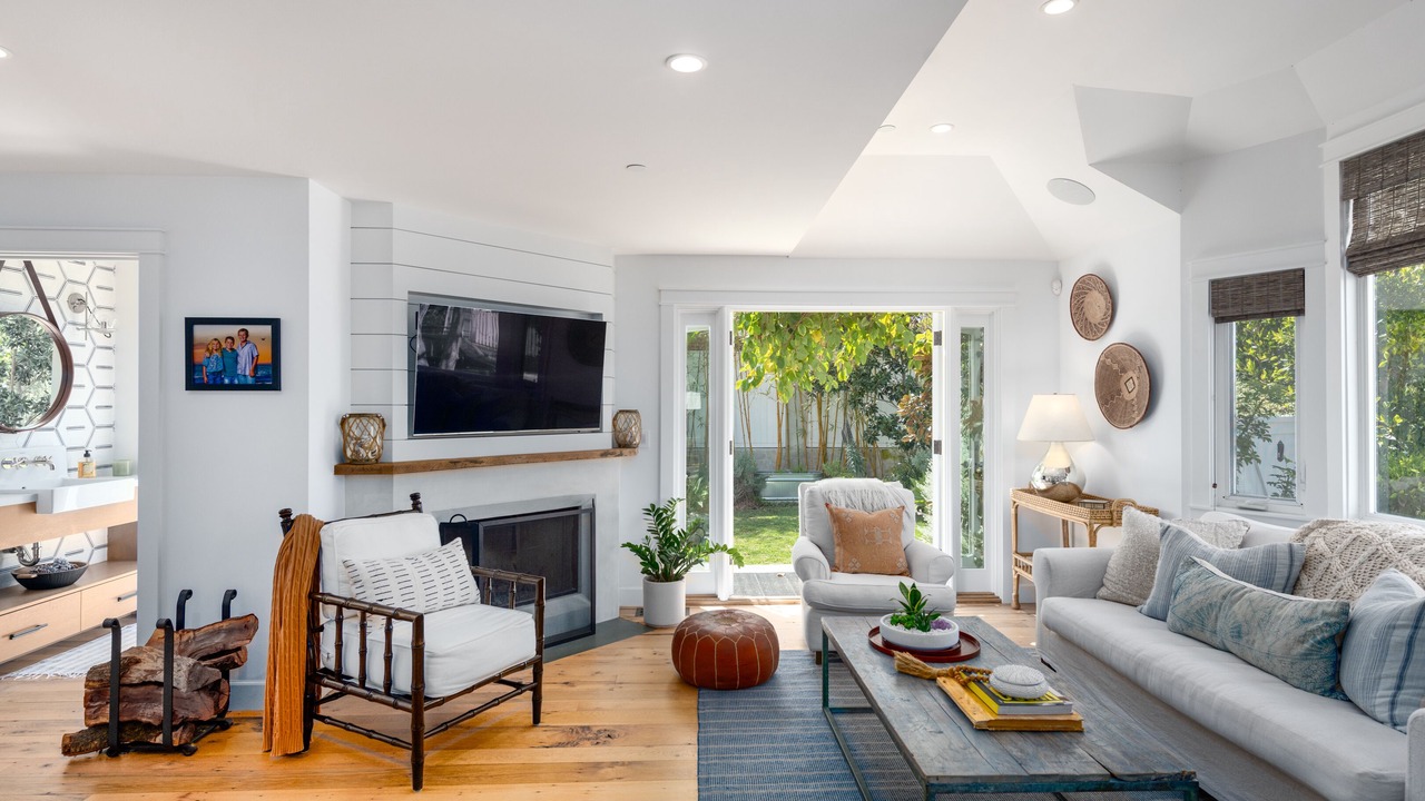 Photo of Livingroom in The Strand